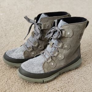 Sorel Olive Green Suede & Gray Wool Waterproof Boots - 8